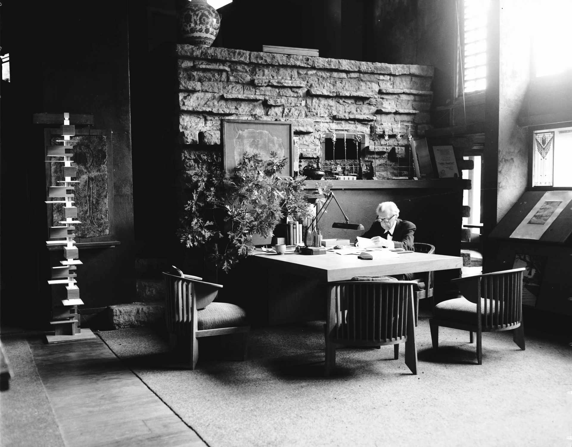 FRANK LLOYD WRIGHT PUZZLES AND DELIGHTS | Simanaitis Says, image size:1920x1502