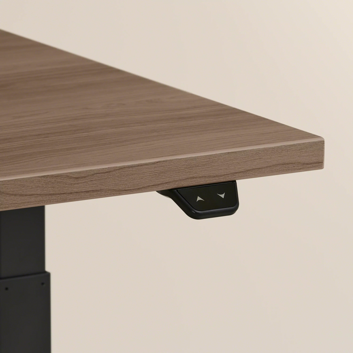 Migration SE Sit-to-Stand Desk for Home Office | Steelcase Store