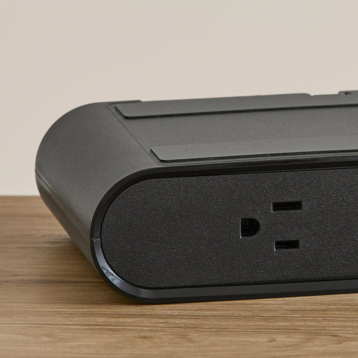 Boost Tabletop Power Outlets & USB Charger | Steelcase Store Boost Tabletop Power Outlets & USB Charger | Steelcase Store