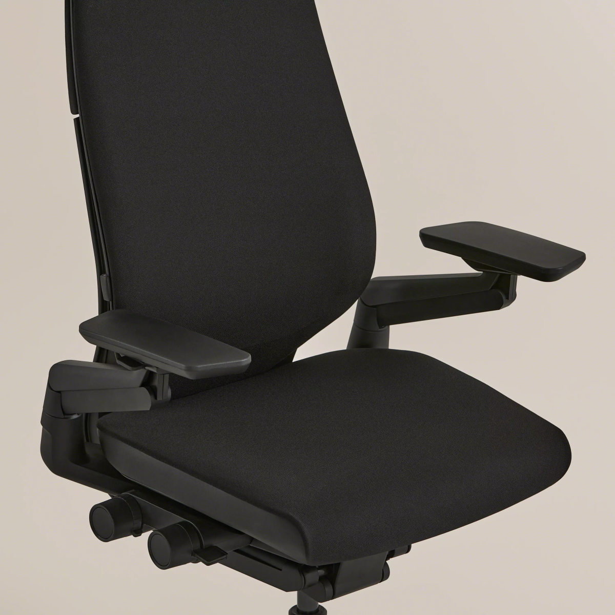 Gesture Ergonomic Desk Chair - Ready to Ship | Steelcase Store