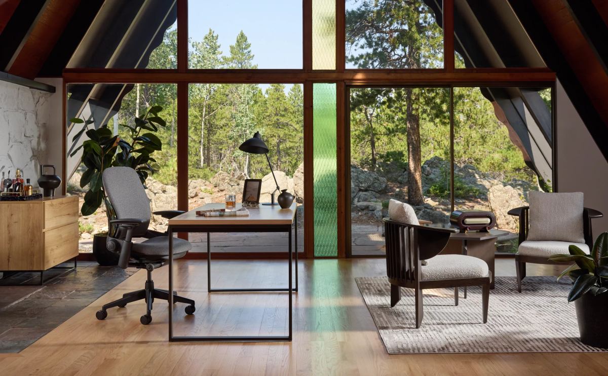 Leap Adjustable Task Chair | Steelcase Store