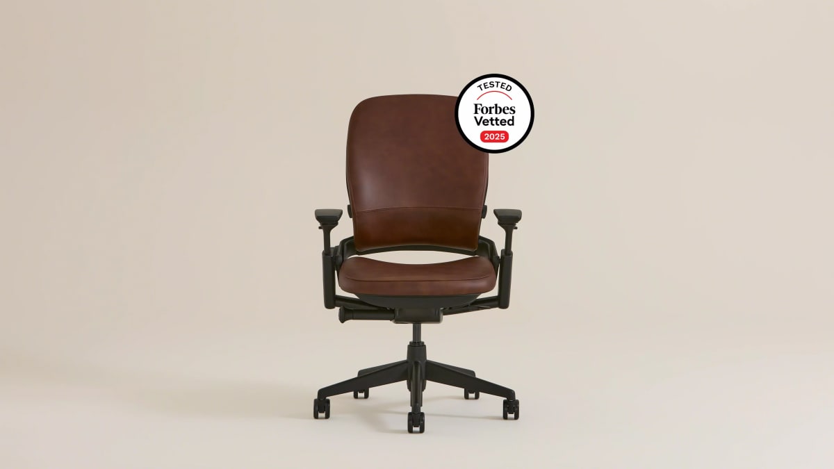 Leap Adjustable Task Chair | Steelcase Store