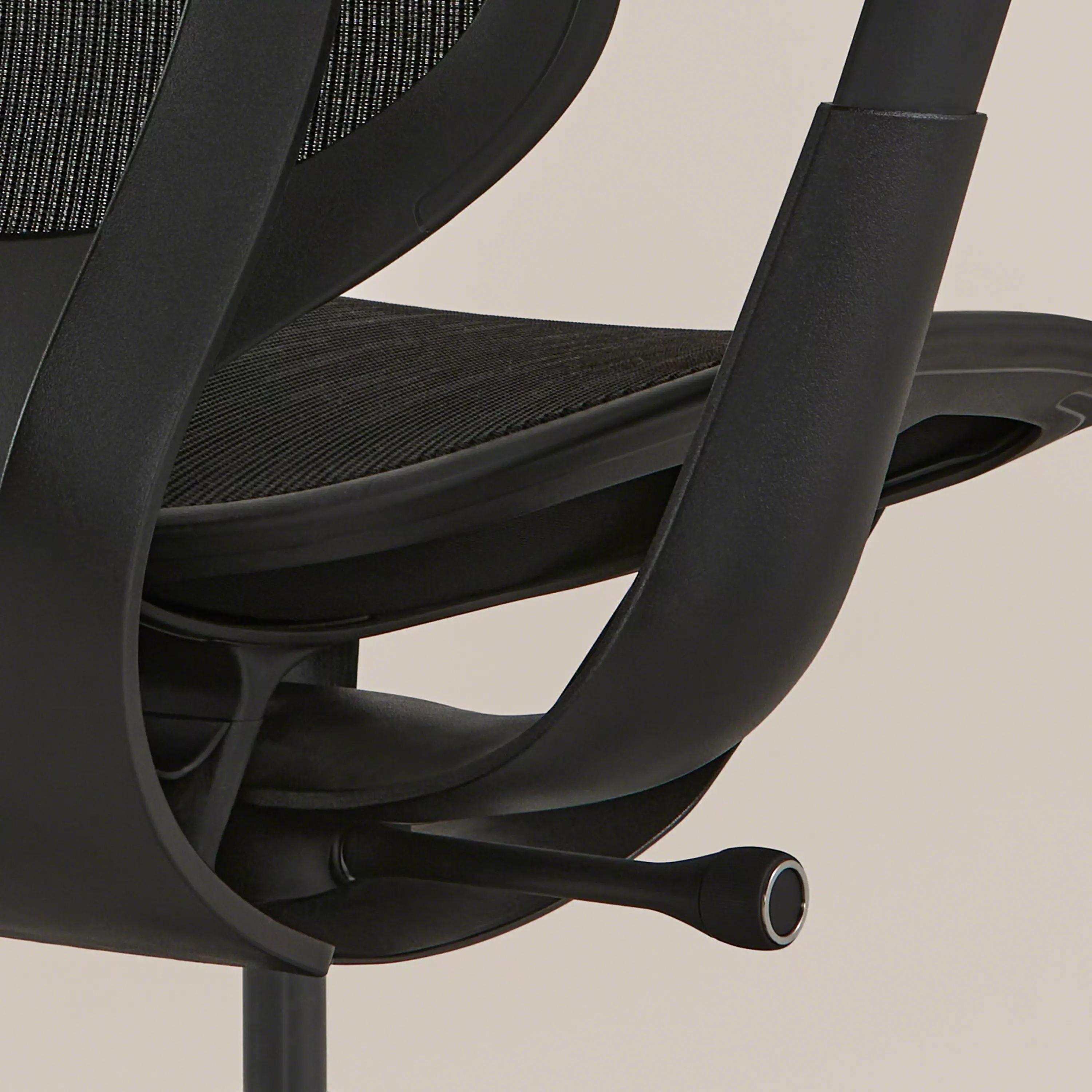 Karman Mesh Desk Chair - Ready To Ship | Steelcase Store