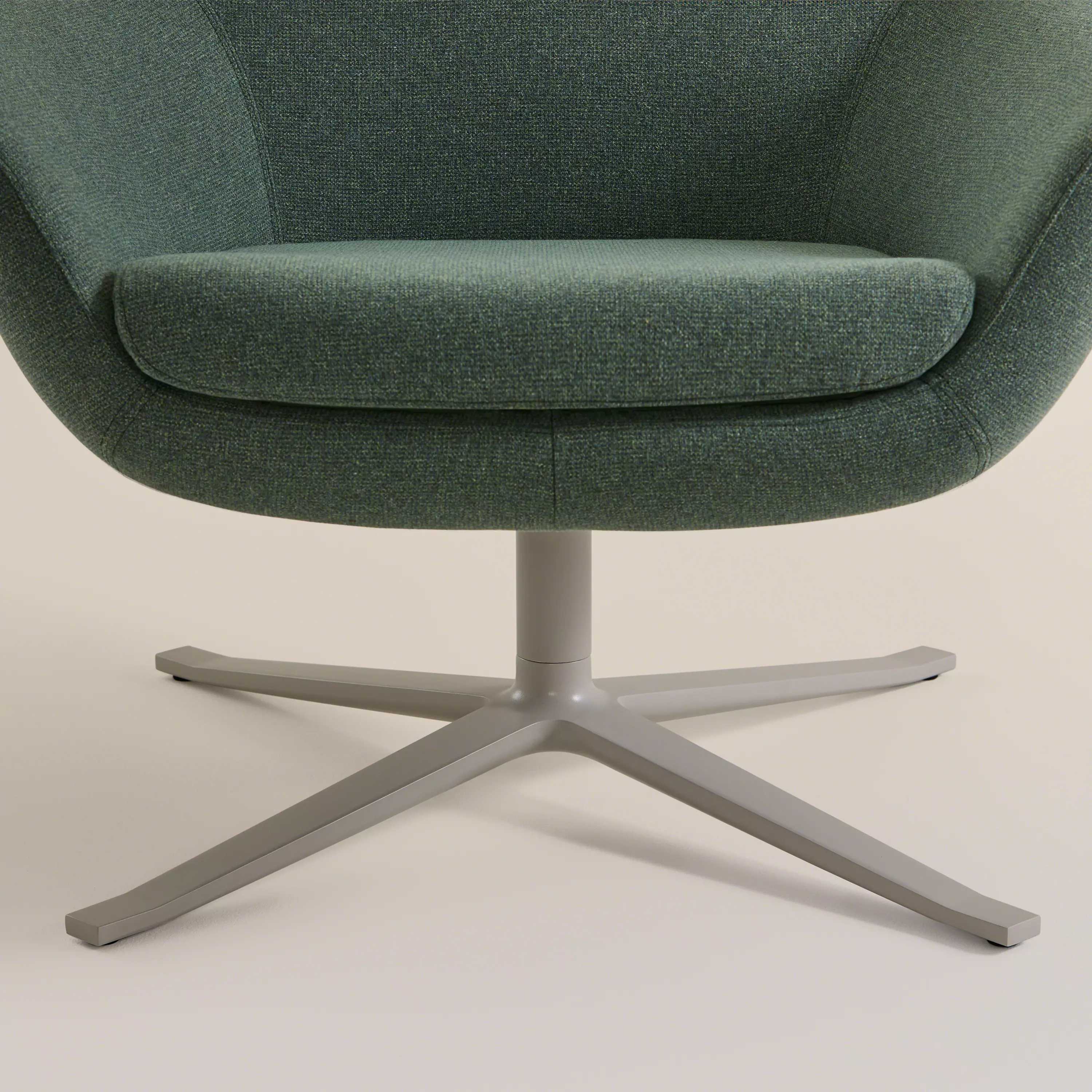 Bob Lounge Chair with Headrest | Steelcase Store